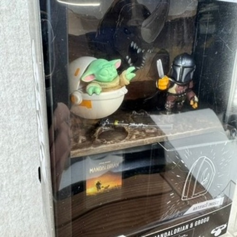 FANDROP The Mandolorian & Grogu SW03 Artifact The Mandolorian Diorama - Picture 2 of 7
